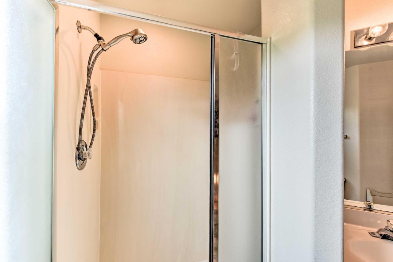 Phoenix Condo With Balcony And Spa - 14 Mi To Downtown Εξωτερικό φωτογραφία